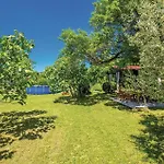 Lovely In With Wifi Holiday home