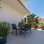 Appartement Grosses Nur 500 Meter Zum Mit Meerblick, Parkplatz, Waschmaschine