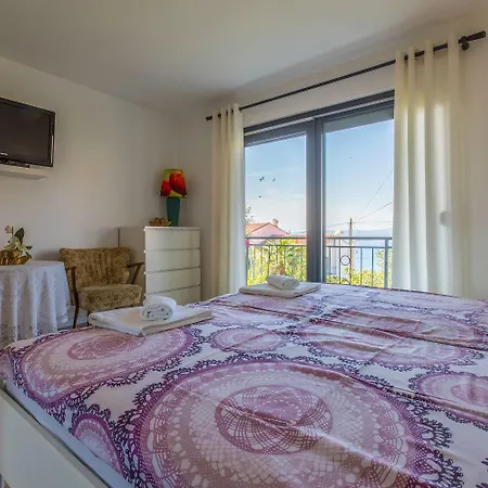 Grosses Nur 500 Meter Zum Mit Meerblick, Parkplatz, Waschmaschine * Crikvenica
